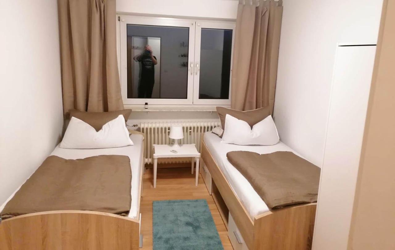 Gemuetliche Apartments In Niederdorfelden Екстер'єр фото