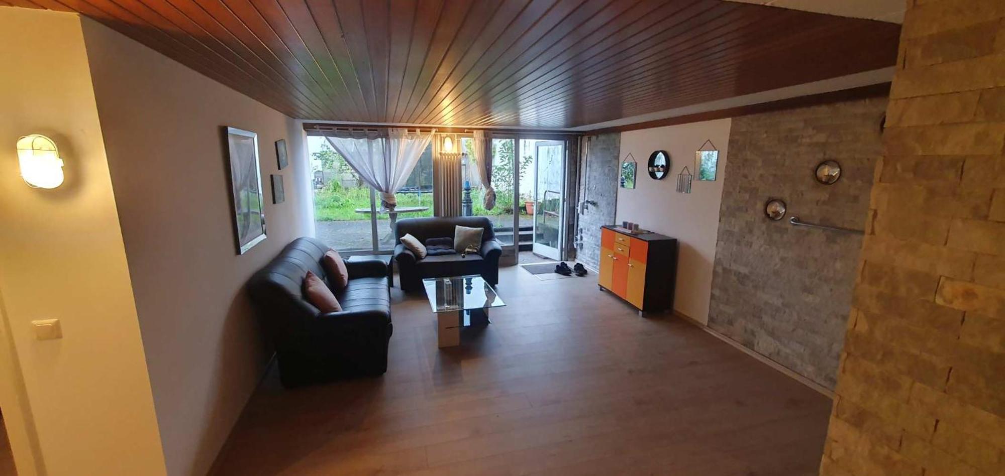 Gemuetliche Apartments In Niederdorfelden Екстер'єр фото